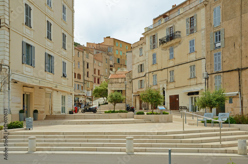 Pedestrian street in the Corsican coastal town Bonifacio © OlegMit