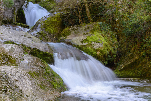 Fototapeta Naklejka Na Ścianę i Meble -  Waterfall in the Puron River Gorge, Alava, Spain 