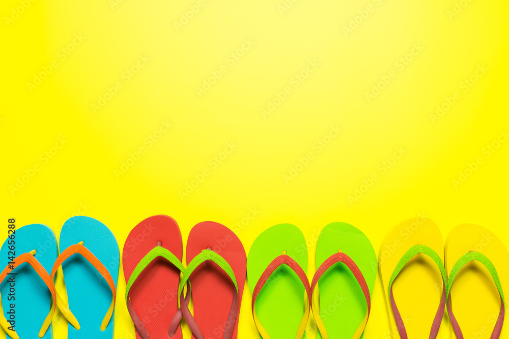 Multicolor flip flops