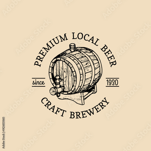 Kraft beer barrel logo. Old brewery icon. Hand sketched keg illustration. Vector vintage lager, ale label or badge.