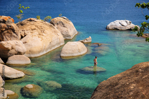 19.05.2016, Malawi, Lake Nyasa, Rocky shore of Lake Nyasa (Malawi)