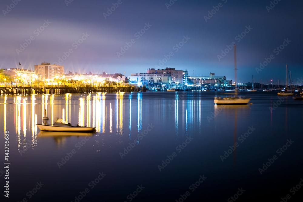 Fototapeta Luxury yacht in the port at night