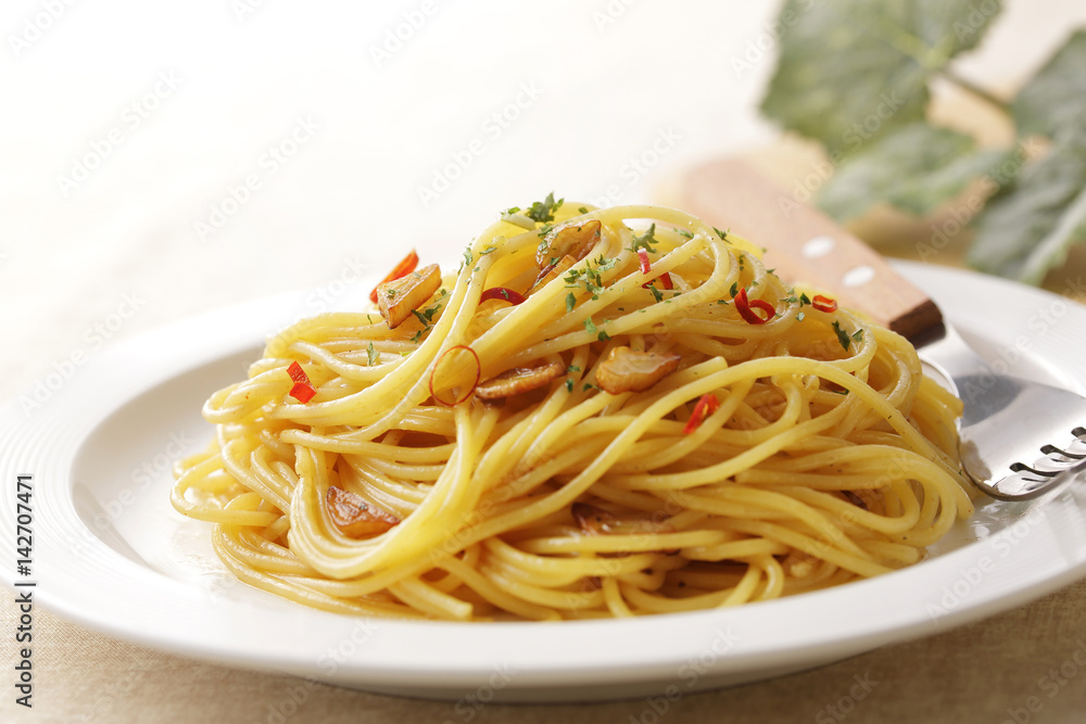 ペペロンチーノ　Pasta aglio, olio e peperoncino