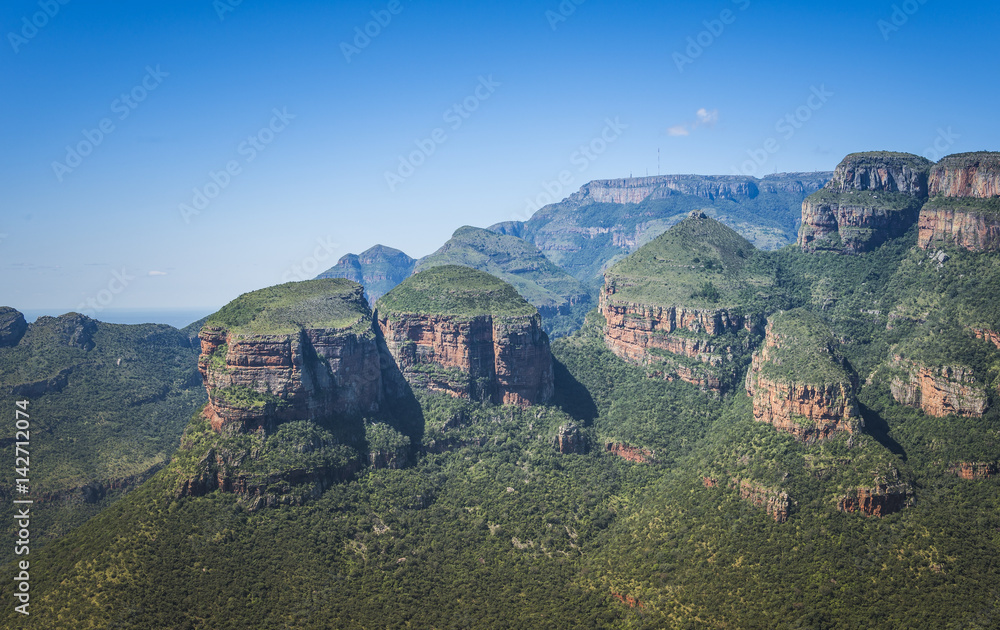 Obraz premium the rondavels in south africa