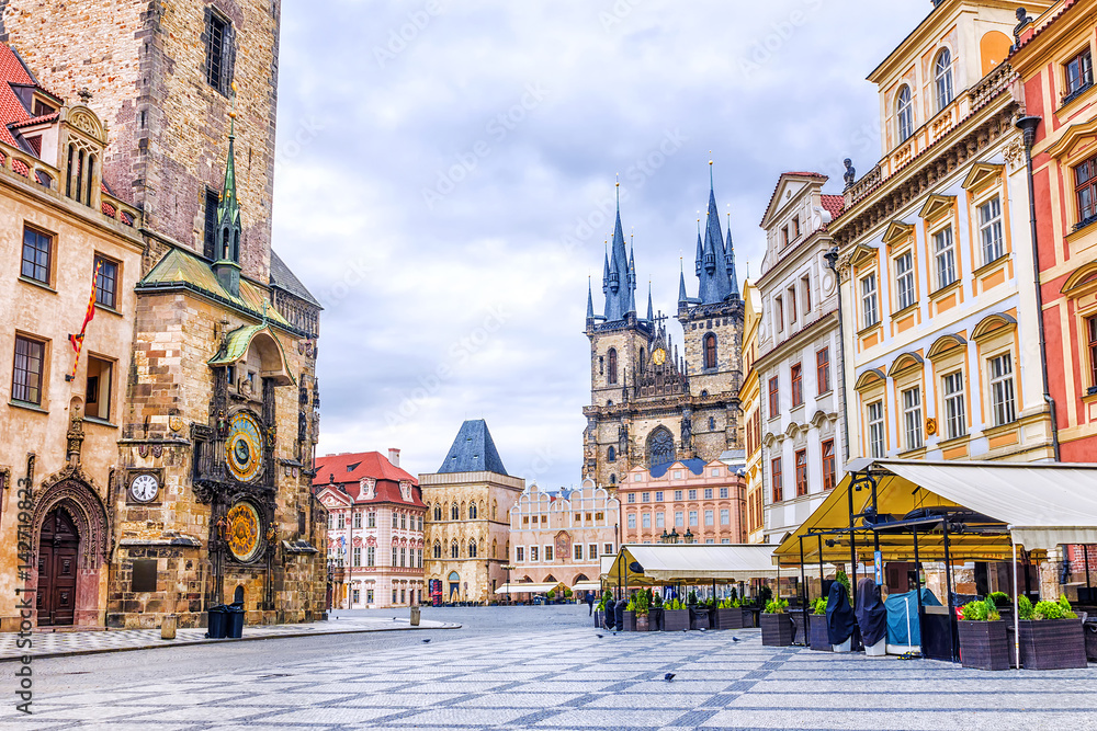 Obraz premium Rynek Starego Miasta w Pradze, Czechy