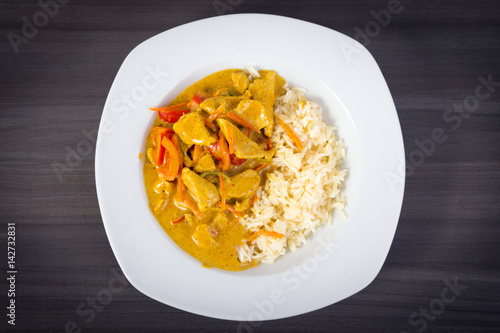 homemade chicken curry with rice