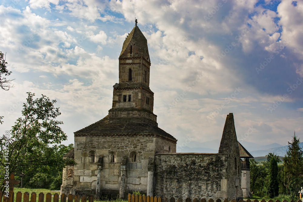 Densus is one of the oldest church in Romania, built in VII century, rebuild in XVIII century with the stones from roman Sarmisegetuza