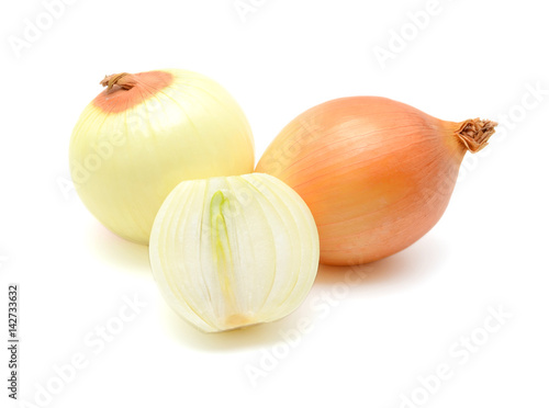 Fresh bulbs of white onions or shallots cutout isolated on white background