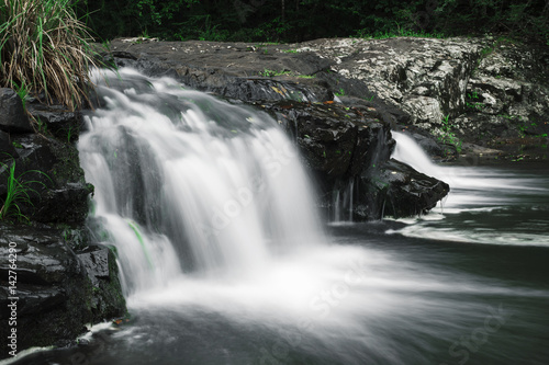 Fototapeta Naklejka Na Ścianę i Meble -  Gardners Falls in Maleny, Sunshine Coast
