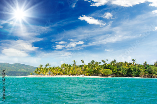 Glück, Freude, Ruhe, Auszeit, Meditation: Traumurlaub an einem einsamen Strand in der Karibik :) © doris oberfrank-list