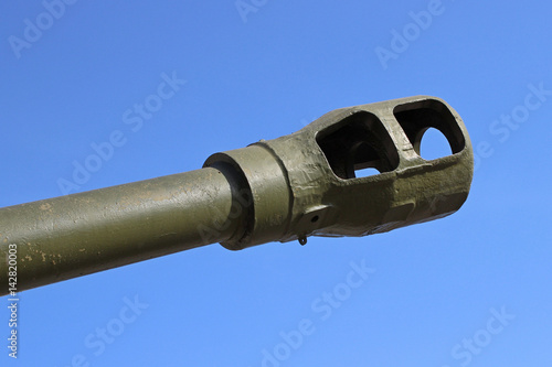 The muzzle of the IS-3 tank
