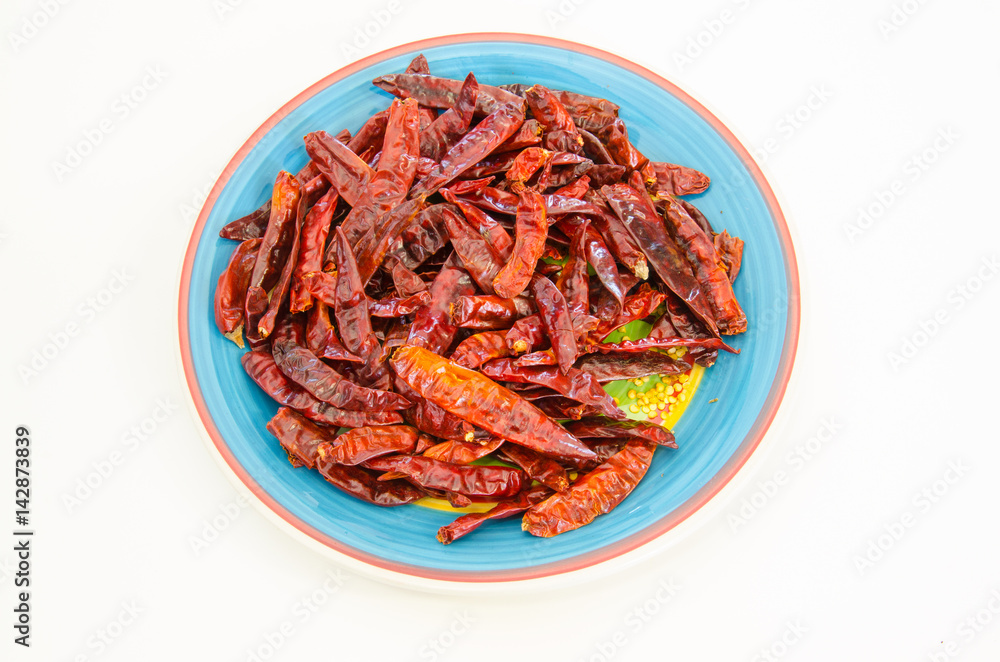 dried mexican hot chili peppers 