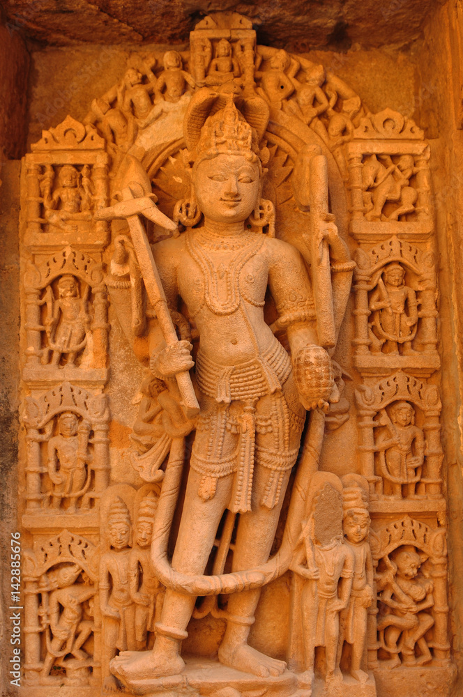 Indien: Der Step Well of Rani ki Vav Tempel im Bundesstaat Gujarat