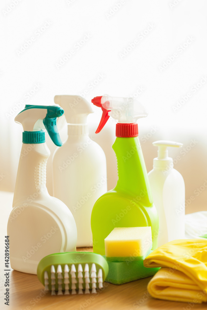 cleaning items household spray brush sponge glove cleaning items household spray brush sponge glove