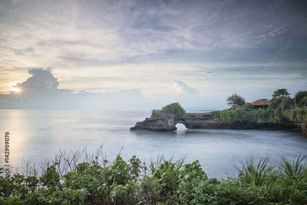 Tanah Lot Hinduism temple, Bali, Indonesia Tanah Lot Hinduism temple, Bali, Indonesia