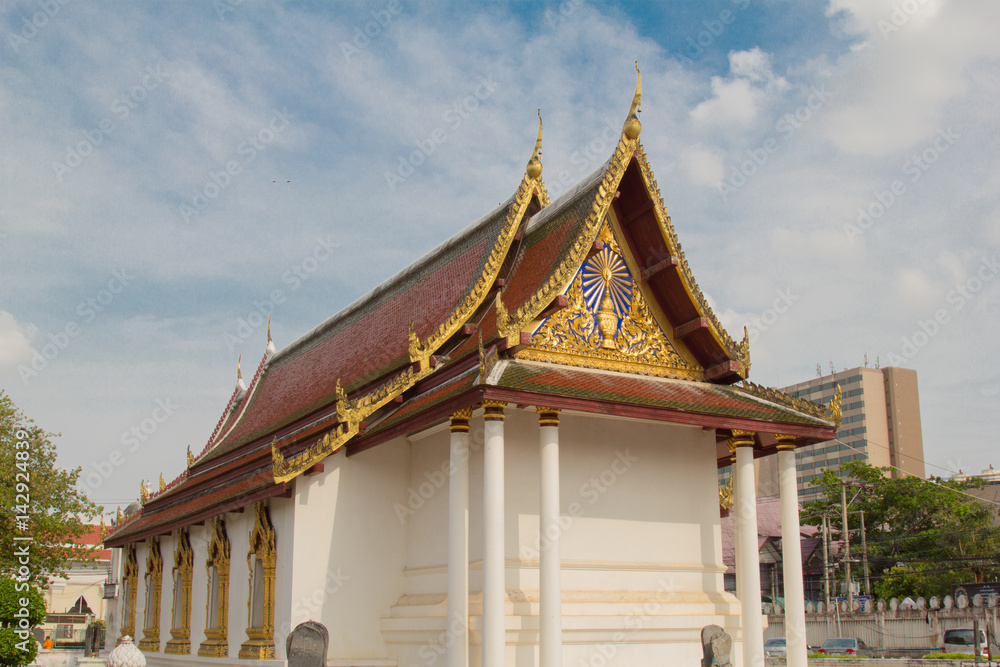 Fototapeta premium Landmark of Buddhist temple at Wat Yai Phitsanulok, Thailand.