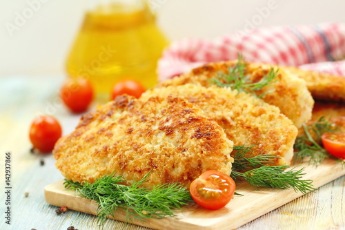Obraz na plátně Fried chicken fillet in bread crumb