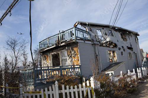 Obraz na płótnie One of New York borough area after Hurricane Sandy w salonie