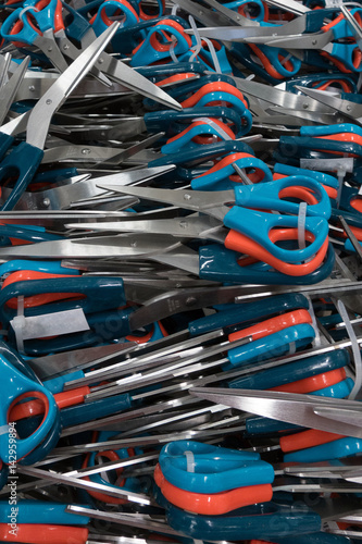 Many new scissors