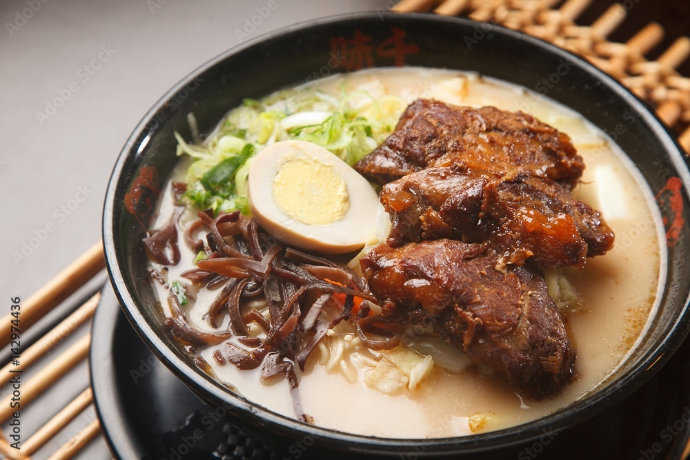 ramen with pork belly	