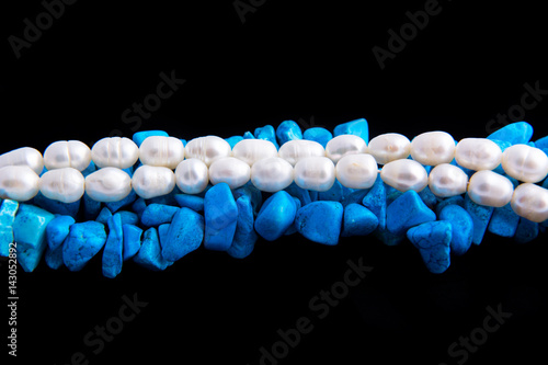 Принти на полотні Pearls with blue minerales on clack