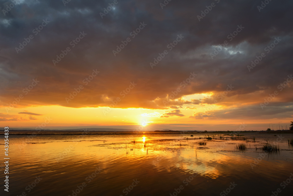 Beautiful sunset above the river,Sun on sunset,sunset on river,could and sun on during sunset,sunlight effect,Thailand