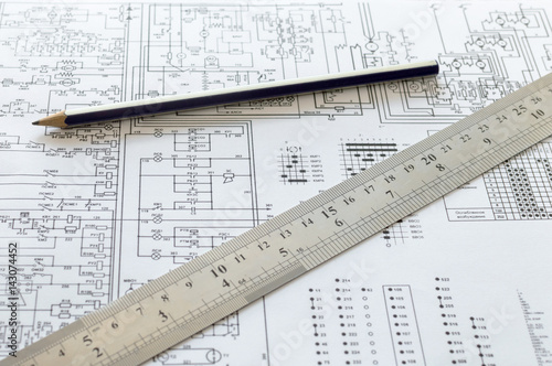 drawings of electrical circuits pencil and ruler