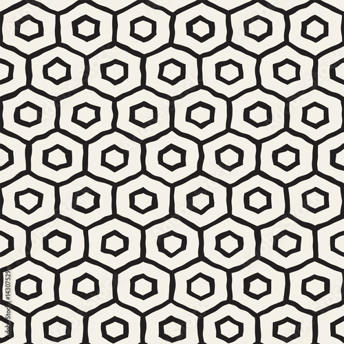 Seamless black and white pattern with hexagon lattice. Creative monochrome hand drawn honeycomb background.