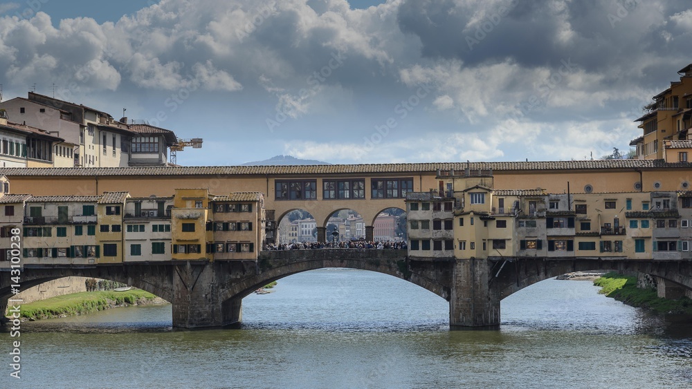 Ponte Vecchio en Florencia, Italia