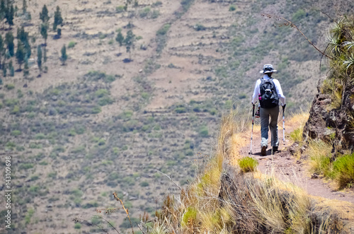 Hiking in the Andes © Marc