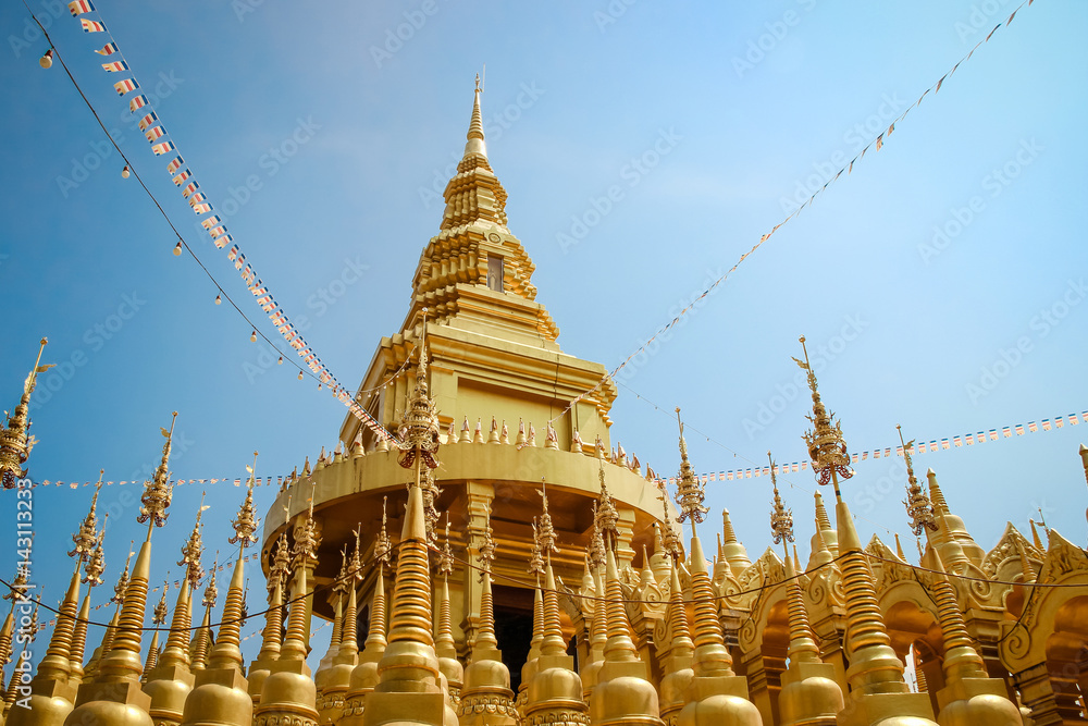 Fototapeta premium Wat Pasawangboon Temple, Saraburi Province, Thailand
