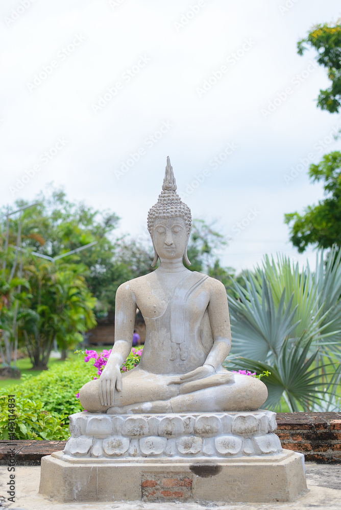 Obraz premium Buddha Statue at Wat Yai Chaimongkol, Ayutthaya, Thailand