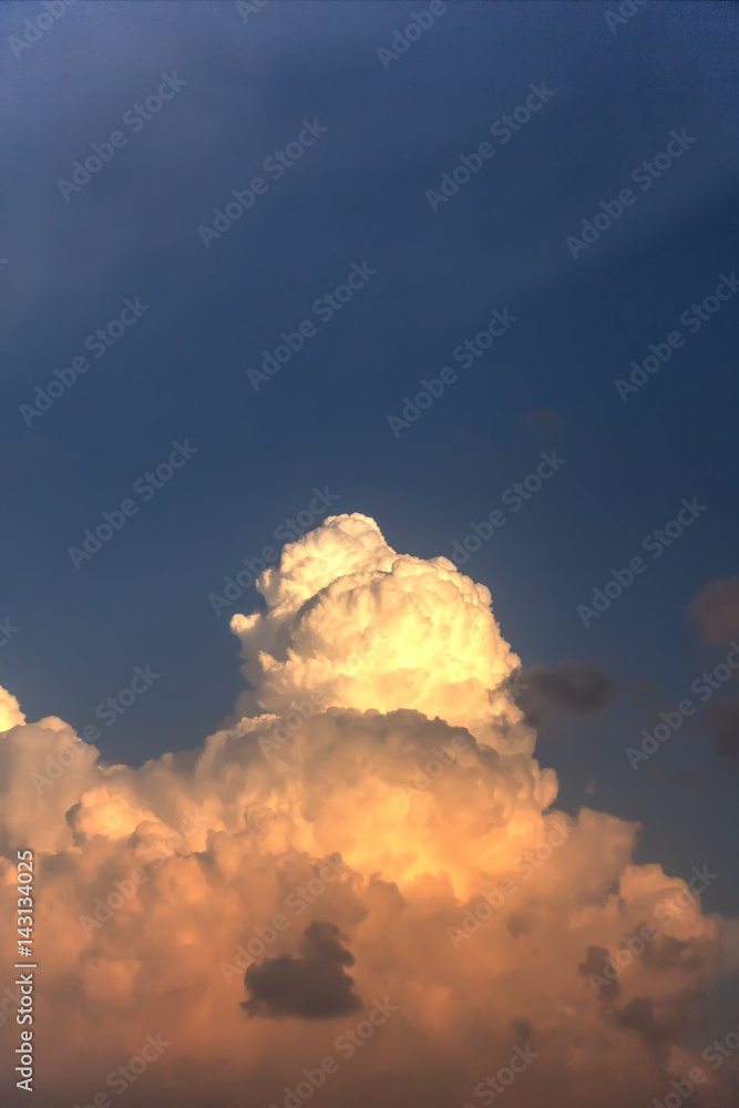 Dawn. Clouds. The clouds are colored by the rising sun.