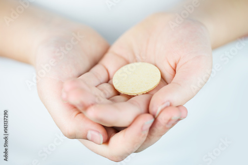 Hände mit Leib Christi