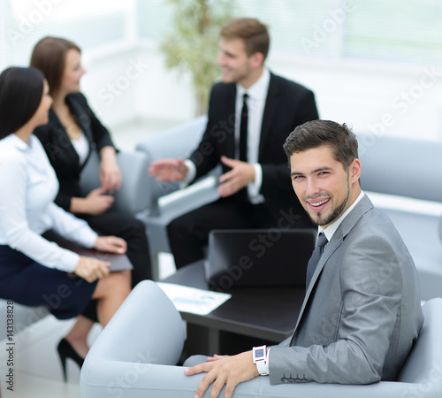 Wallpaper Mural Portrait of business man  looking at camera on the background of Torontodigital.ca