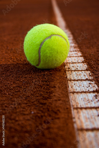 Tennisball on Court