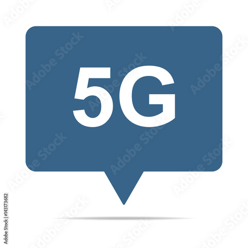 Blaue Sprechblase mit 5g Internet Verbingung
