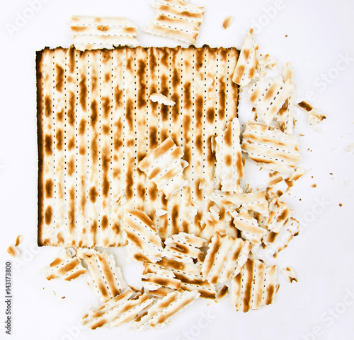 Matzo, Crumbled matzoth