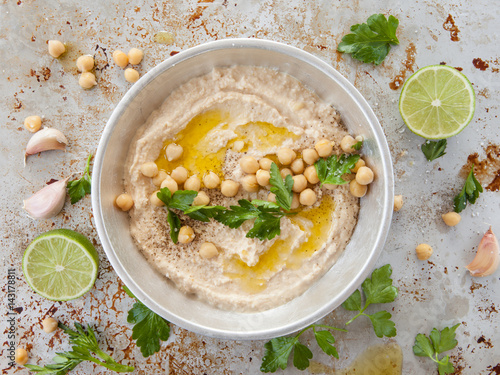 Hausgemachtes Hummus