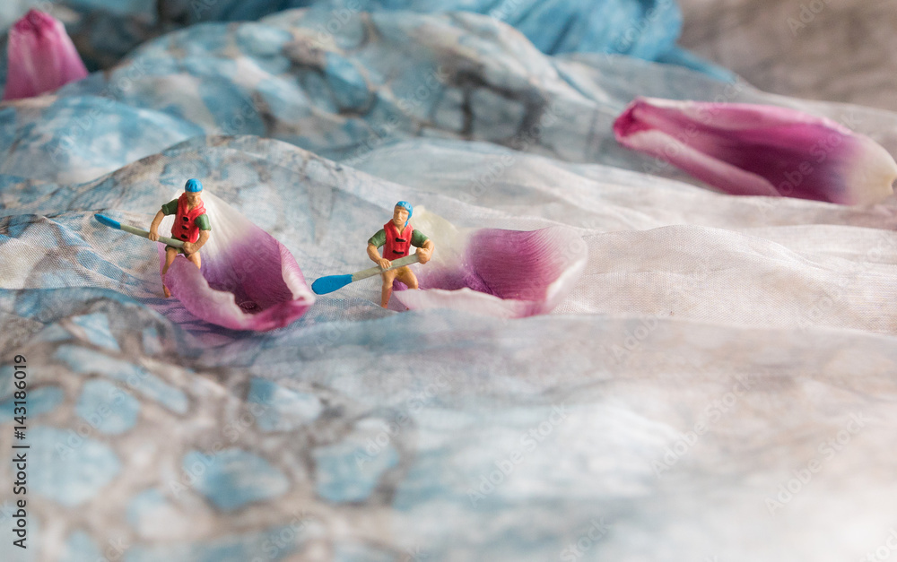 Wildwasserrafting in der Tulpenblüte