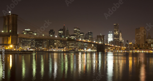 Downtown Manhattan at night © MISHELLA