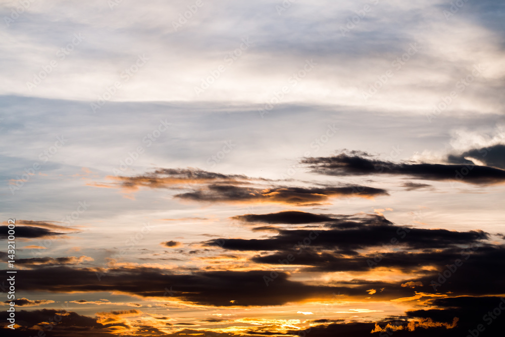 Fototapeta premium colorful dramatic sky with cloud at sunset