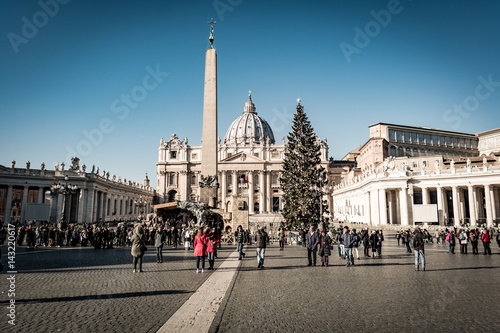 Photography Saint Peter's Square ready for Christmas