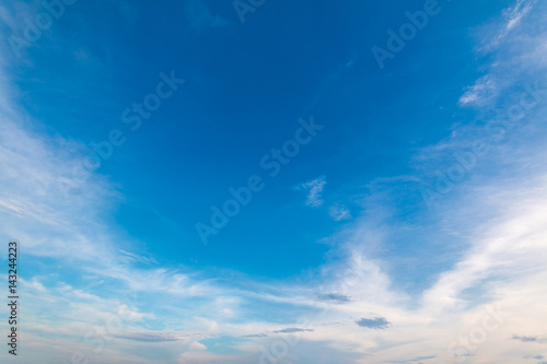 Fototapeta Naklejka Na Ścianę i Meble -  Beautiful blue sky with clouds