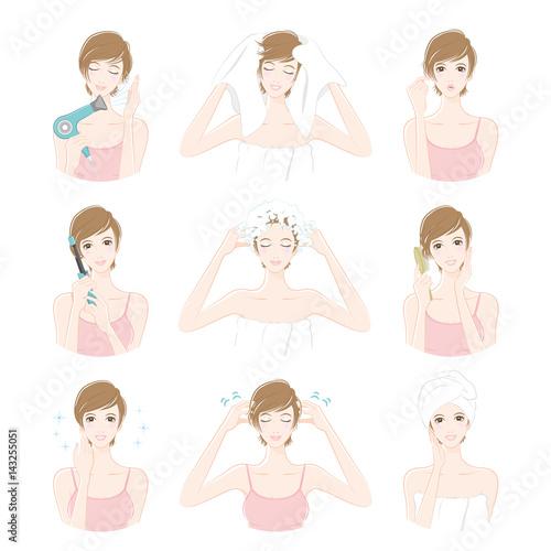 ヘアケアをする女性 / 美容