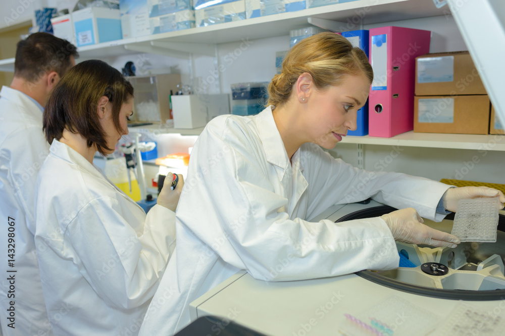 Obraz premium bezpieczeństwo próbek