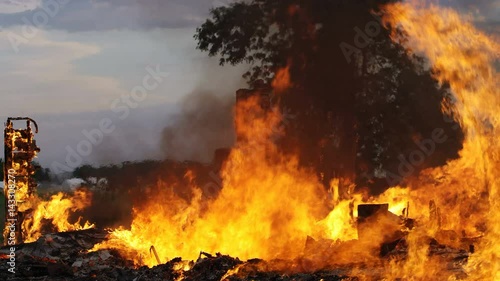 Wallpaper Mural House on fire burning in slow motion Torontodigital.ca