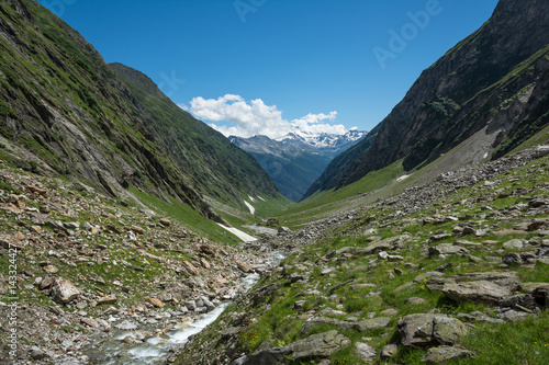 Tal in der Schweiz