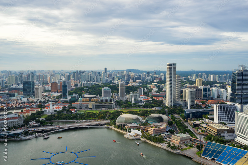 Fototapeta premium High view of city landscape building at Marina Bay