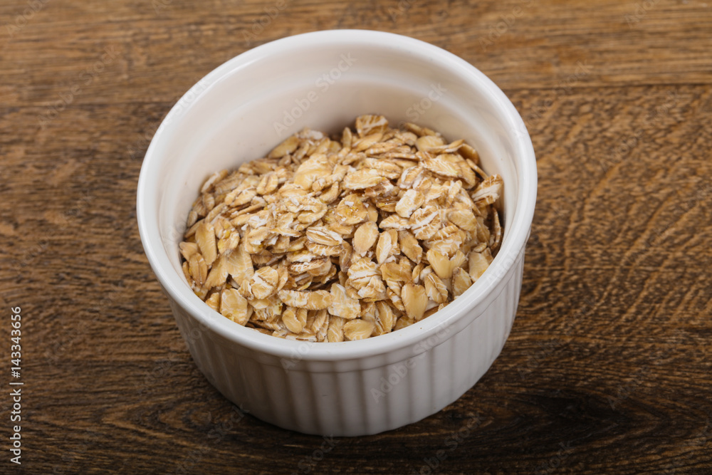 Raw oatmeal Raw oatmeal